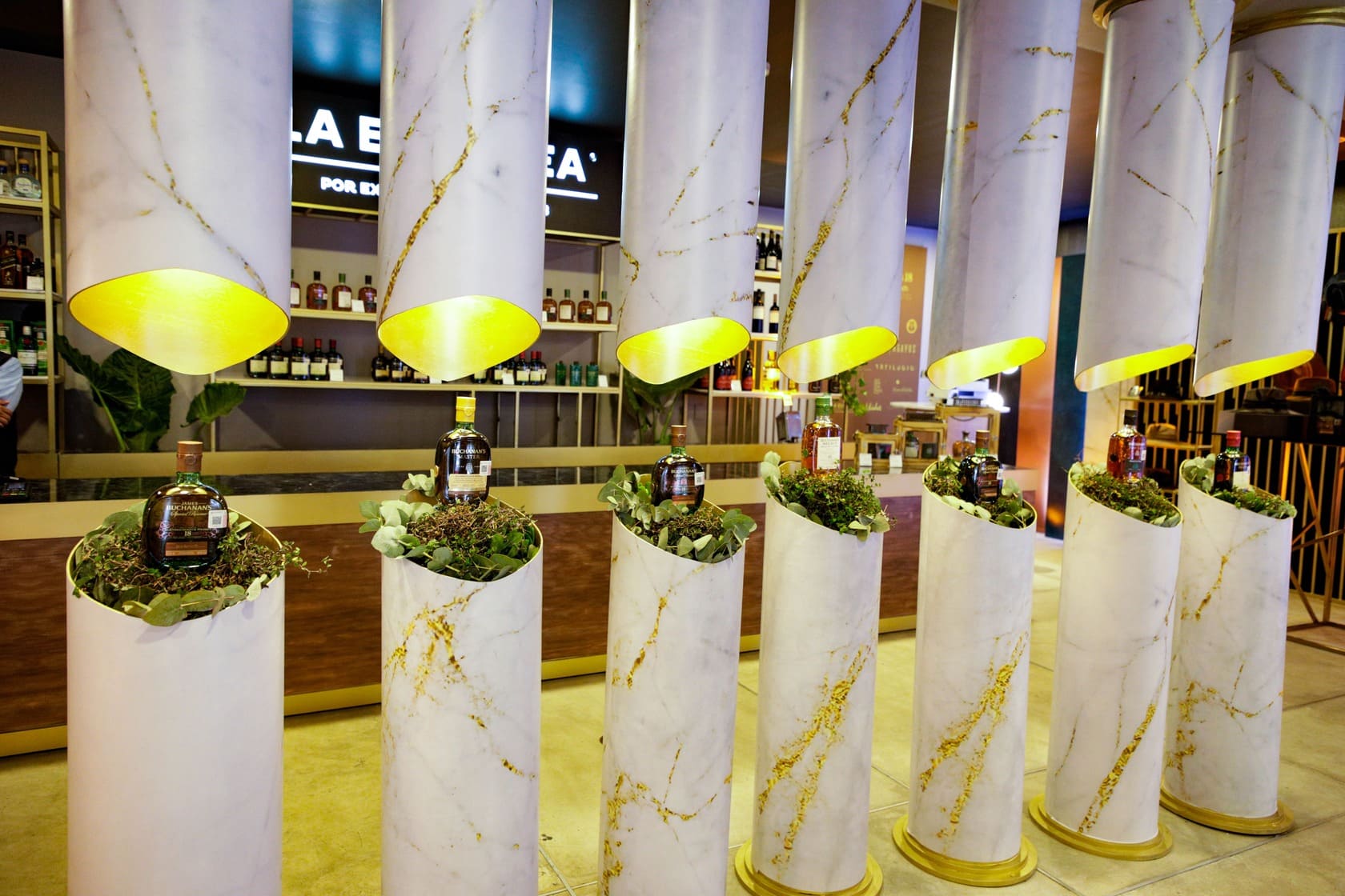 DIAGEO | BUCHANAN'S GIFTING HOUSE - 1